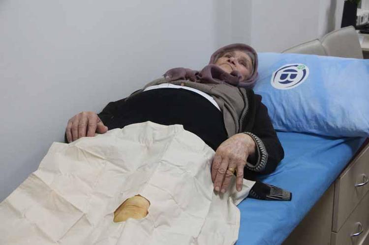 2 AMELİYATLA GEÇMEYEN AĞRILARINA ÇÖZÜM BULUNDU