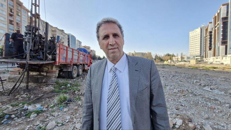 GALERİA TEKRAR YAŞAMA DÖNECEK