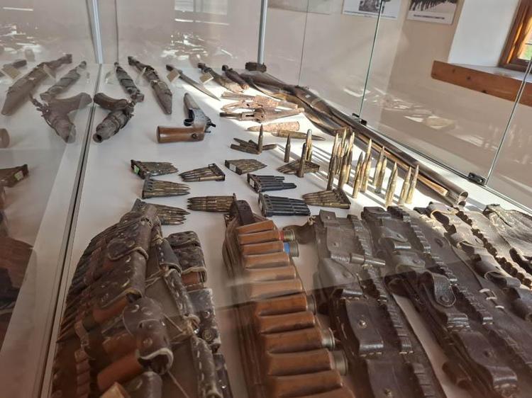 KURTULUŞ MÜCADELESİNİ ANLATIYOR