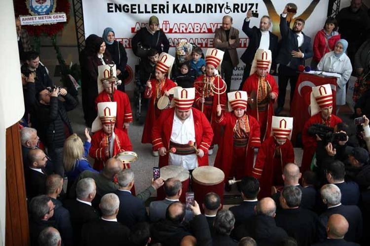 ‘ARAÇ DEĞİL; UMUT, DAYANIŞMA VE KARDEŞLİK TAŞIYORUZ’