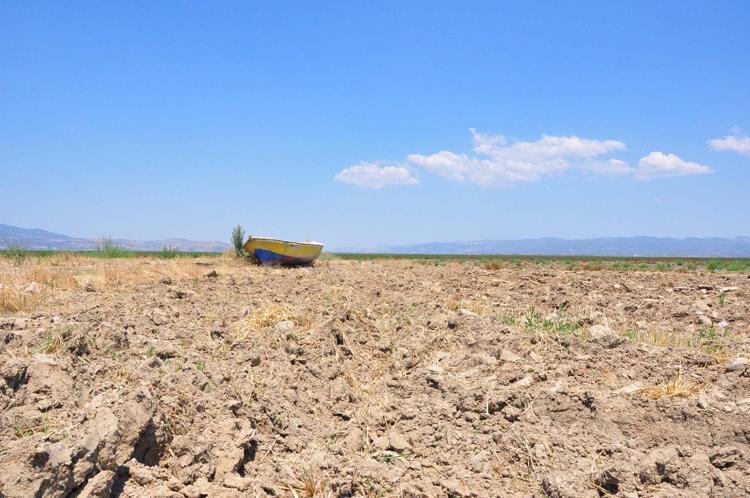 SUYU HEBA ETMESEK BU KADAR KURAKLIK ÇEKMEYİZ