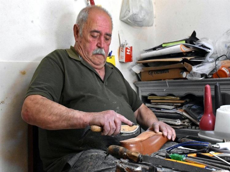 ELLE YAPAN BAŞKA USTA YOK