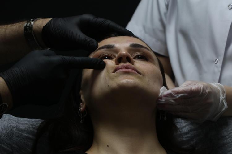 UZMAN HEKİMLER VE AİLE HEKİMLERİ DAHİL EDİLMEDİ