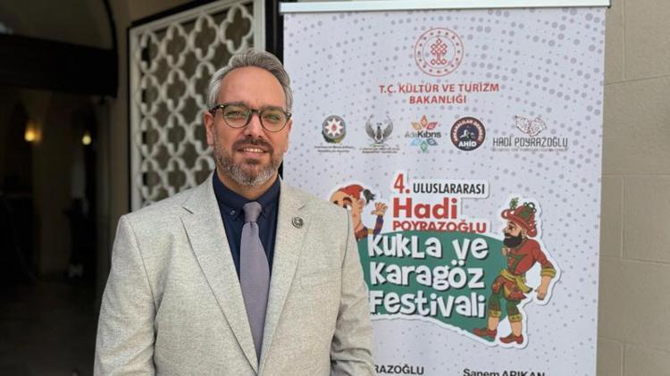 ‘11 FARKLI SANATÇININ KUKLA VE KARAGÖZ OYUNLARI VAR’