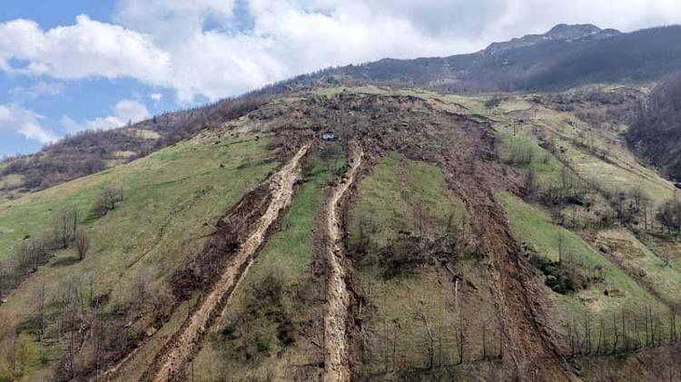 HEYELANI GÖREMEDİK, SESİ DUYDUK