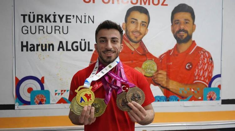 İLK ANNEMLE GÖZ GÖZE GELDİM