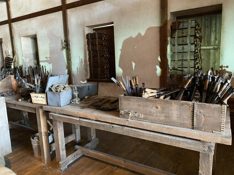 3 MİLYON BOŞ KOVAN GEMİLERLE İSTANBULA GÖNDERİLMİŞ