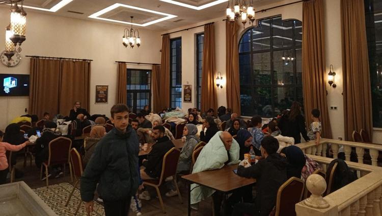 İKRAMLARIMIZ SABAHA KADAR DEVAM EDECEK
