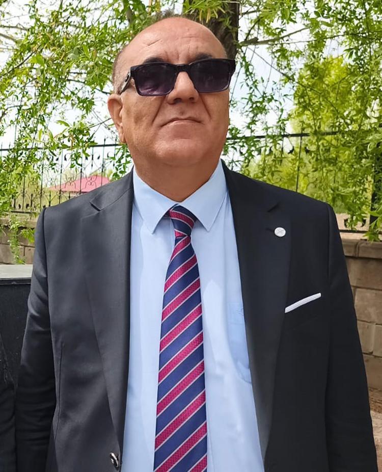 DELİ SAÇMASI
