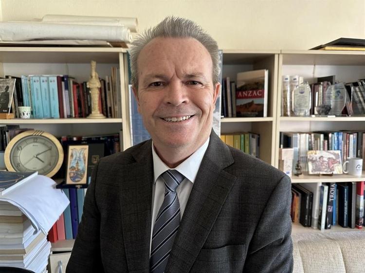 ANTİK KALINTILARI FARK ETMİŞLER