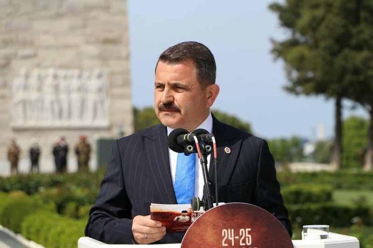 KARADAN DA HAVADAN DA ÇANAKKALEYİ GEÇİLMEZ YAPMIŞTIR