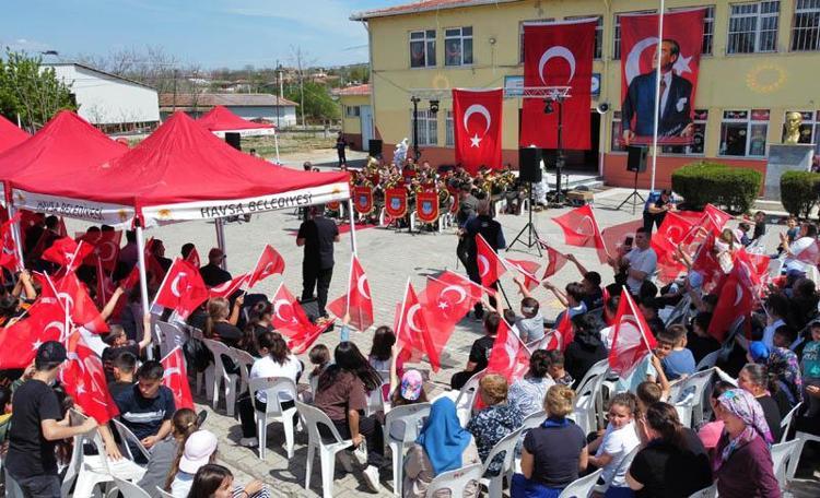 ‘KEŞKE TEKRAR GELSELER’