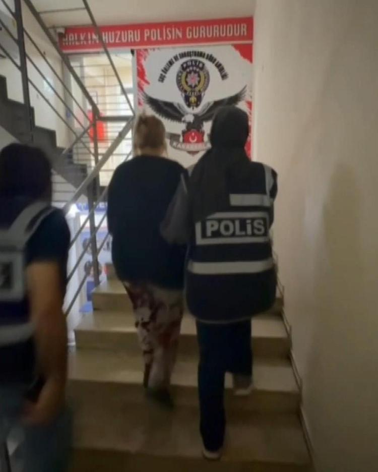 33 AYRI KAMERA İZLENDİ