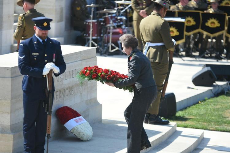 AVUSTRALYALI ASKERLER İÇİN ANMA TÖRENİ