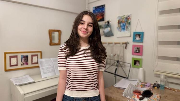 AĞLAYA AĞLAYA ÇALIŞTIK