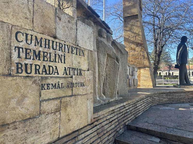 19 MAYISA TAMAMLAMAYI HEDEFLİYORUZ