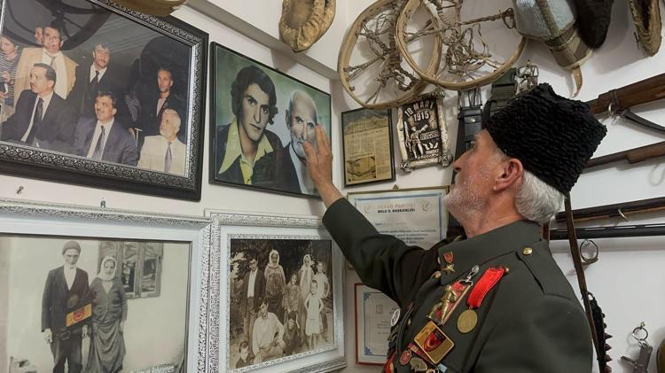 CUMHURİYET İLAN EDİLENE KADAR VATANİ GÖREVİNE DEVAM EDİYOR