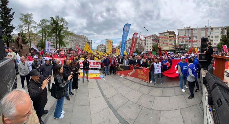 ÇORLU’DA HALAYLAR ÇEKİLDİ