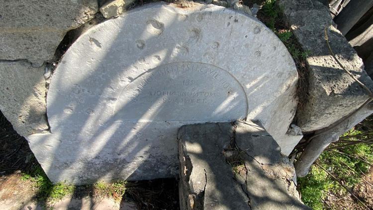 SAVAŞ SONUNDA HASTANE KAPANIYOR