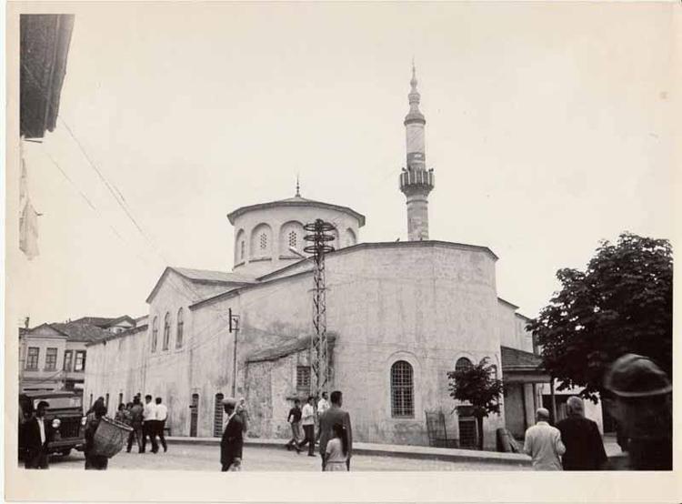 KIYMETLİ TAŞLAR, MOZAİKLER KEŞFEDİLDİ