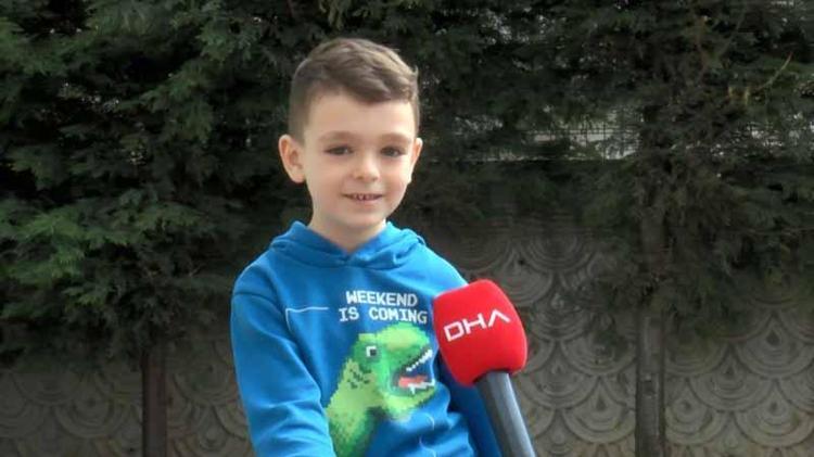 BENİ GÖREN ARKADAŞLARIM GAZ VER DİYOR