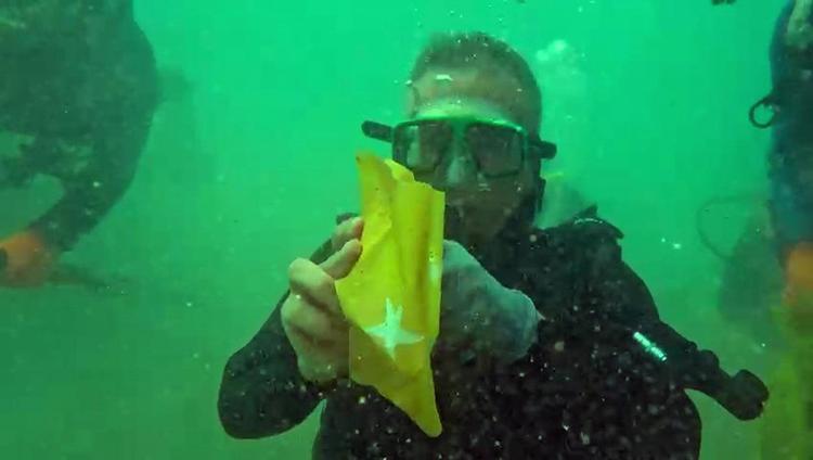 DALGIÇTAN TÜRK BAYRAĞI HASSASİYETİ