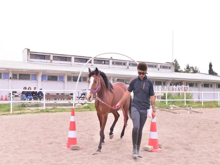 AT VE EĞİTİCİ ARASINDAKİ GÜVEN, EĞİTİM SÜRECİNİ GÜÇLENDİRİYOR