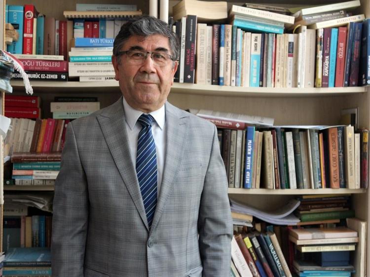 ZAMANLA GELENEK VE MODERNLİK İÇ İÇE GEÇTİ