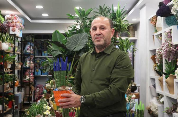 ANNELERİN TERCİHİ SAKSI ÇİÇEKLERİ