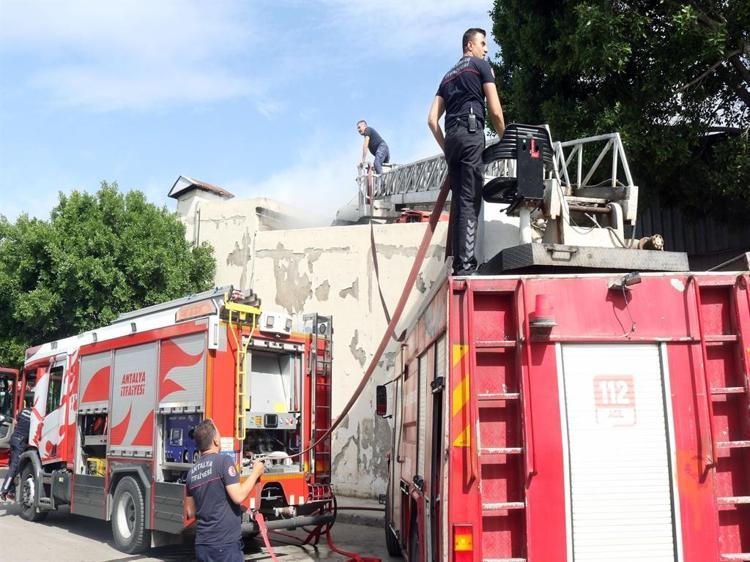 ARAÇLARI DIŞARI ÇIKARDIK