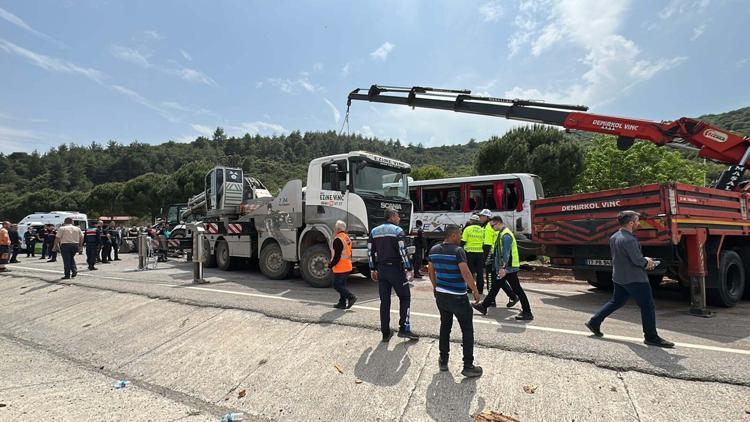 4 KİŞİ TOPRAĞA VERİLDİ