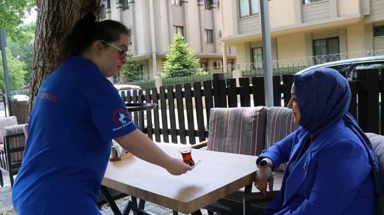 İLK BAŞLADIKLARINDA ÇOK FAZLA KORKULARI VARDI