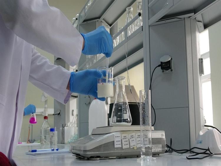 8 İLDEKİ 70 BİRLİĞİN GIDA VE İÇECEK ANALİZLERİ YAPILIYOR