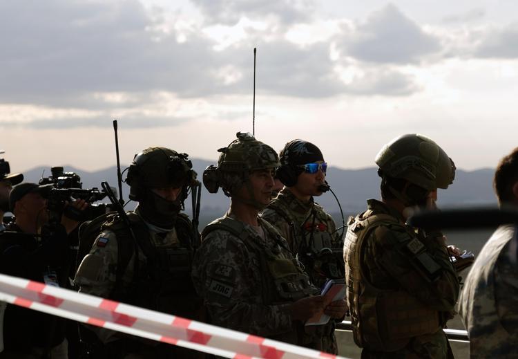 TATBİKAT İLGİYLE İZLENDİ