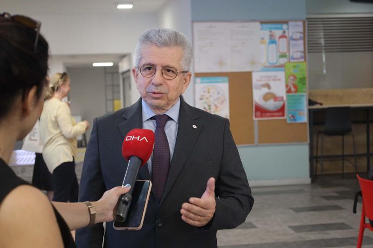 ÖNCE ŞAŞIRIYOR SONRA SORGULUYORLAR