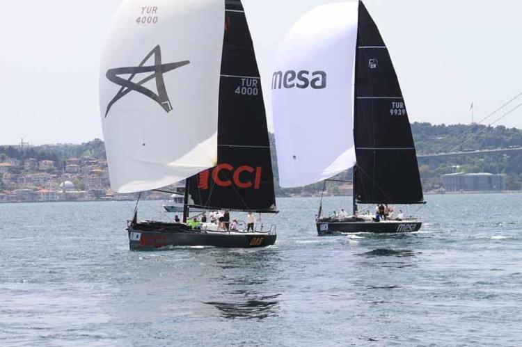 YARIŞ RÜZGAR GİBİ GEÇTİ