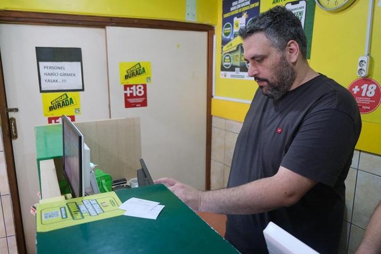 BAYİMİZDEN BU KADAR BÜYÜK BİR İKRAMİYE İLK KEZ ÇIKTI