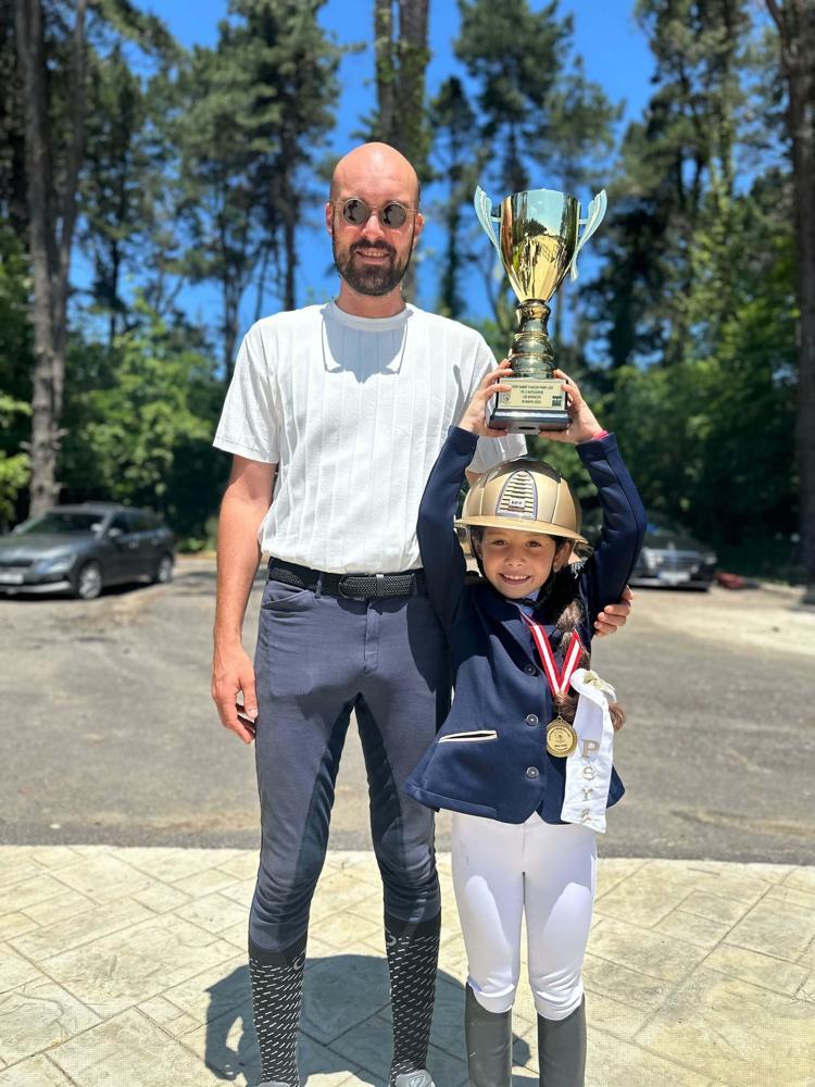 ÜLKEMİ EN İYİ ŞEKİLDE TEMSİL ETMEK İSTİYORUM