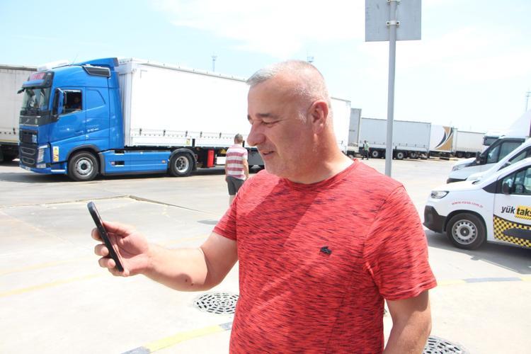 ‘BURUK BİR BAYRAM GEÇİRİYORUZ’