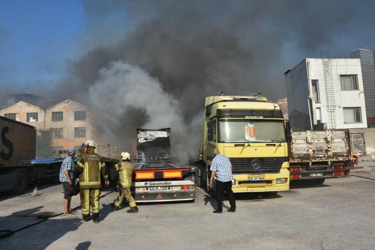 ESNAFTAN KUNDAKLAMA ŞÜPHESİ