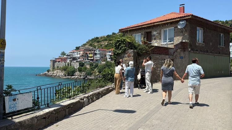 AMASRA, BAYRAMDA SINIFI GEÇTİ