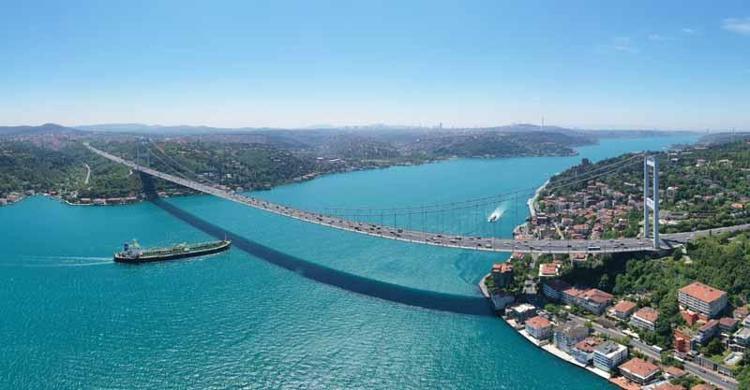 HAVALİMANLARI 3,9 MİLYON YOLCUYU AĞIRLADI
