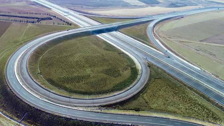KENT İÇİ RAYLI SİSTEMLER, 2 MİLYON 442 BİN KİŞİYE HİZMET VERDİ