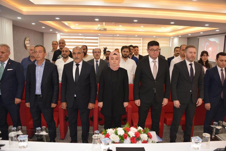 AZERBAYCANDA DİKKAT ÇEKEN BAZI SEKTÖRLER