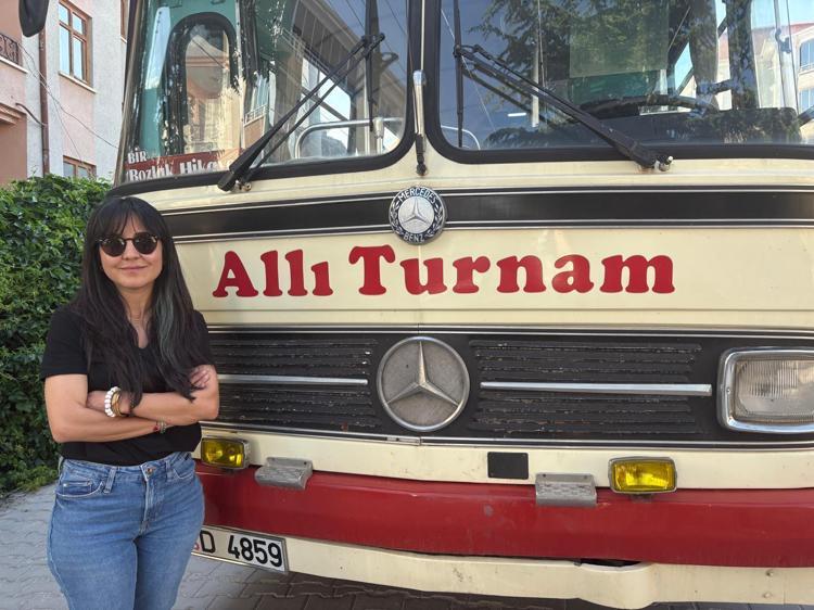 HER KOLTUKTA BAŞKA BİR SOHBET