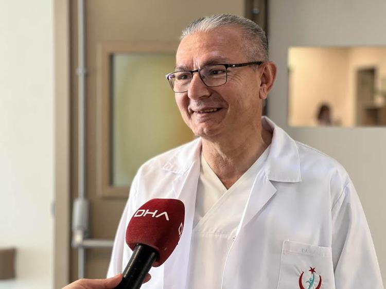 ‘ONUN DA SAĞLIK CAMİASINDA YER ALMASINI İSTEDİM’