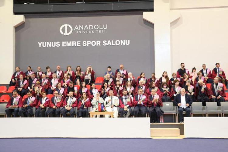 ‘BİR ÖĞRENCİ GİBİ OKULA GİDİP GELDİM’