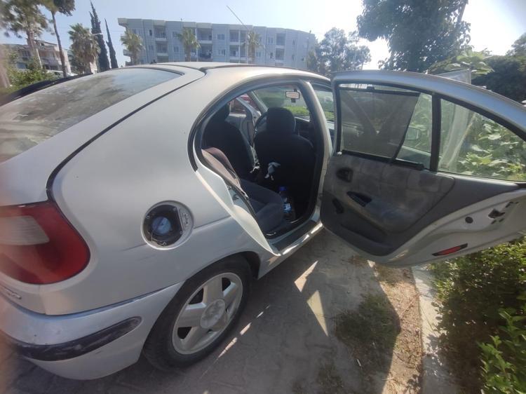 BEBEK OTO KOLTUKLARINI ÇALMIŞ’