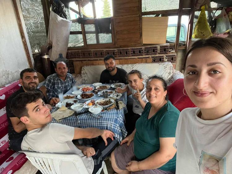 SABRİ ÇOK İYİ BİR ÇOCUKTU