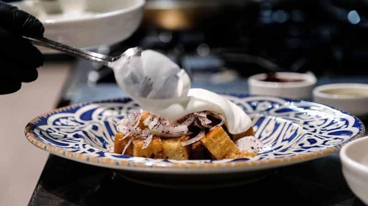 DAMAK ZEVKİNİ DEĞİŞTİRMEK İÇİN KULLANDIKLARI BİR TATLI